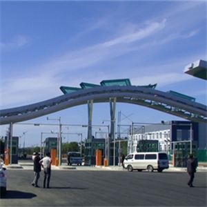 鋼結(jié)構(gòu)大門