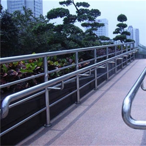 鋼結(jié)構(gòu)欄桿